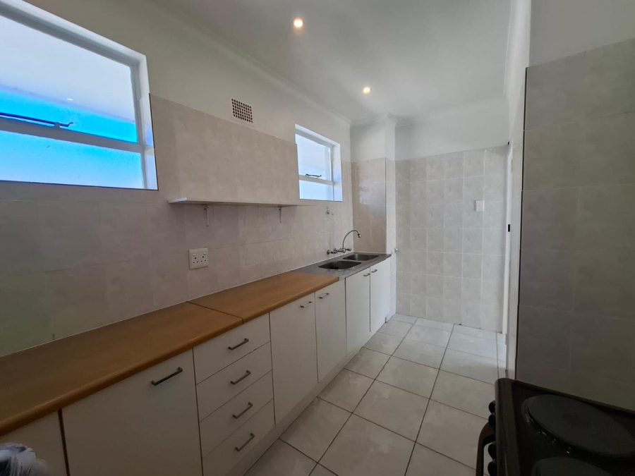 To Let 2 Bedroom Property for Rent in Tamboerskloof Western Cape